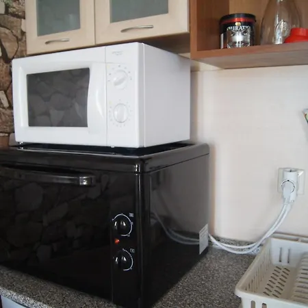 Apartment Severina 4 *